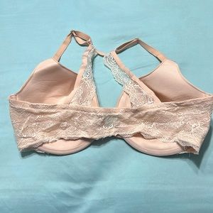 Parisa Bra. Size 40 DDD